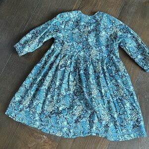 Girls size 8 cotton dress